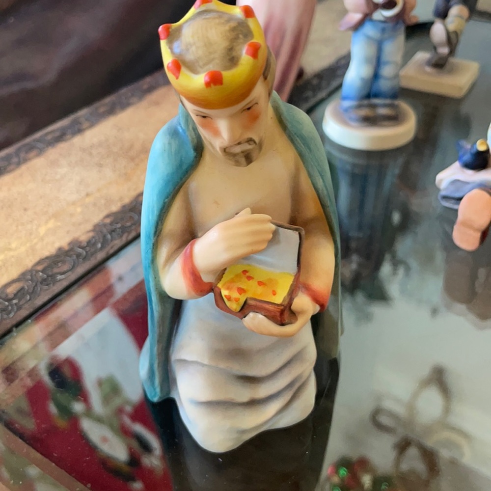 Hummel wise man